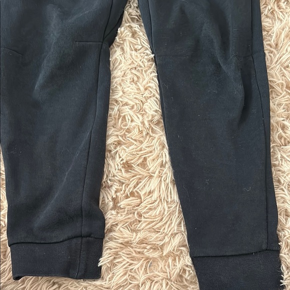 Nike Black Full-Zip Hoodie - Picture 3 of 10